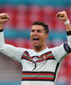 Fenomenální Ronaldo: Tři góly od nejlepšího reprezentačního střelce všech dob