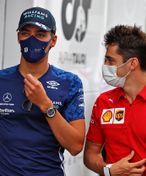 Charles Leclerc radí Russellovi: Uč se od mistra a užívej si to