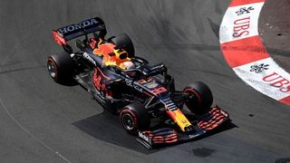 Red Bull útočí na Mercedes. Přetahuje mu zaměstnance