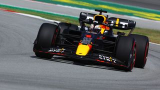 Jachty, celebrity a málo předjíždění. Perla seriálu F1 už tento víkend!