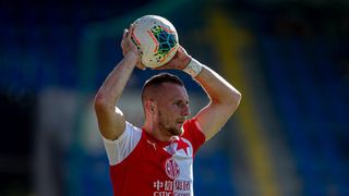O slávistu Coufala je zájem v Premier League. Mohl by následovat Součka