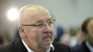 Pokud se nebude z ligy sestupovat, dá se pochybovat o její regulérnosti