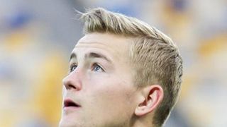 De Ligt se podrobil operaci ramena a čeká ho tříměsíční pauza