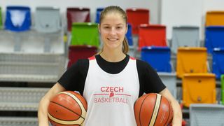 Basketbalistka roku Elhotová vděčí za úspěch svému synovi