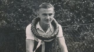 Komunisté Jaroslavu Cihlářovi dvakrát znemožnili účast na olympiádě. Legendou se však stal