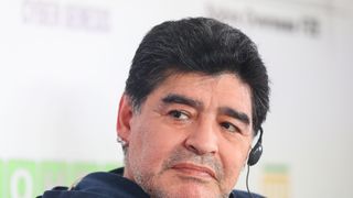 Maradona slaví šedesátku. 