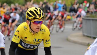 Vítěz Tour de France o vztahu s matkou: Stará se o jiné a závody nesleduje