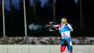 Černý den českých biatlonistek, ve stíhačce pálily mimo