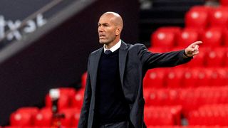Zinedine Zidane popřel odchod z Realu. Stále bojuje o titul