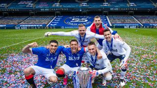 Oslavu titulu Glasgow Rangers ukončili těžkooděnci