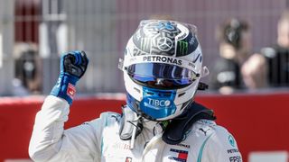 Bottas vyfoukl Hamiltonovi pole position o sedm tisícin sekundy!