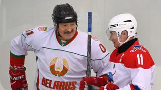 Všechno nejlepší, diktátore! Běloruští hokejisté popřáli Lukašenkovi, přidali i omluvu