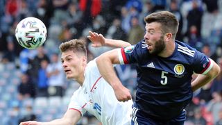 Vstup na Euro: Dva Schickovy góly sestřelily Skotsko