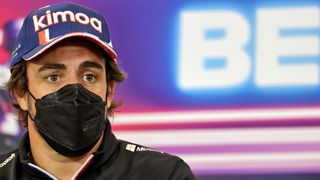 Fernando Alonso si prodloužil působení ve Formuli 1. Podepsal novou smlouvu