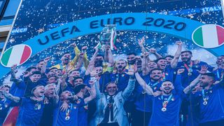 Finále fotbalového Eura sledovalo více než 300 milionů lidí
