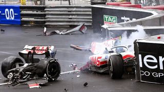 Crash Kid Schumacher rozlomil svůj vůz a riskuje další setrvání v Haasu