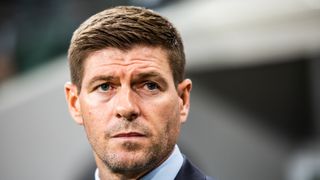 Nahradí Steven Gerrard Jürgena Kloppa? Gerrard mluví o spekulacích