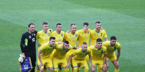 Ukrajina musí po protestu Ruska upravit fotbalové dresy na Euro