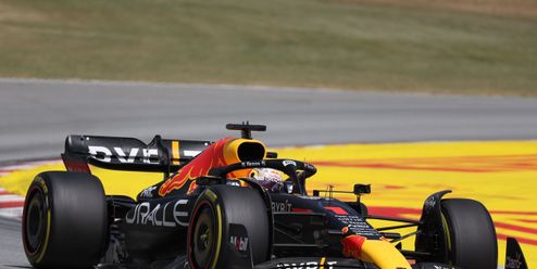 Verstappen ovládl Španělsko a přeskočil Leclerca v průběžném pořadí