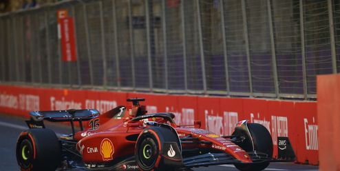 Brutální víkend pro motory Ferrari. V Baku bezpečně kralovaly Red Bully