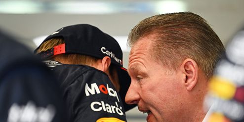 Nejsme Max Verstappen Racing, obhajuje šéf Red Bullu sázku na Sergia Péreze