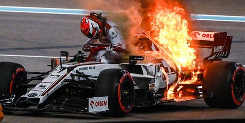 Formule 1 znovu v ohni. Tentokrát to odnesl bývalý mistr světa