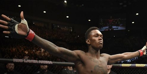 Předhoďte mi pořádné chlapy! Adesanya opouští v UFC střední váhu