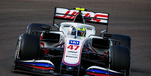 Závodit za Haas je utrpení, tvrdí Mick Schumacher