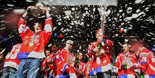 Před 25 lety začala ve Vídni zářit zlatá generace českého hokeje