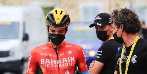 Razie na Tour de France! Policie prohledala hotel stáje Bahrain