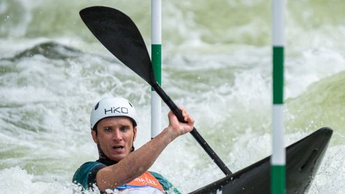 Češi obhajují na šampionátu ve vodním slalomu titul mistra a vicemistryně
