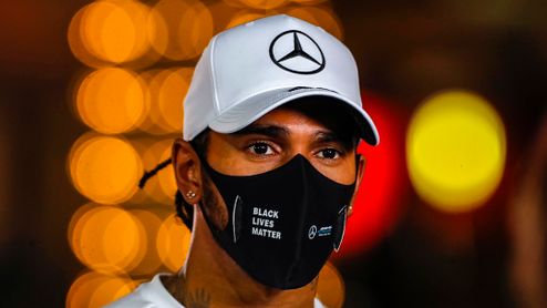 Starej se o řízení, ne o lidská práva, vzkázal nový šéf FIA Hamiltonovi