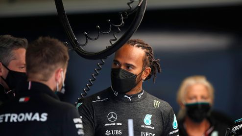 Frustrovaný Hamilton. Byla to jeho chyba, tvrdí motoristický expert