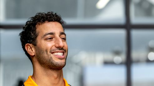 Zlepši se, nebo končíš. Ricciardo je pod palbou kritiky vlastní stáje