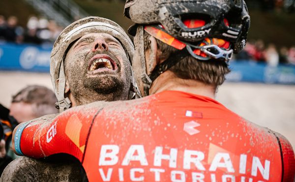 FOTOGALERIE: Klasika Paříž-Roubaix je návyková. Ale jen pro vítěze