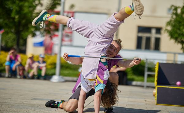 Festival nového cirkusu v Trutnově nabídl umění i výjimečné sportovní výkony