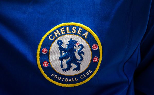 Dokud budeme mít dresy a autobus s plnou nádrží, budeme hrát, říká trenér Chelsea