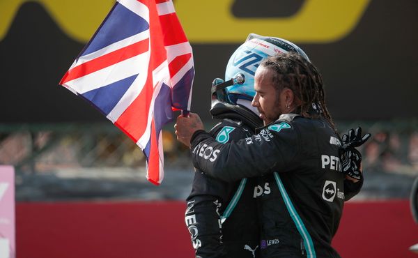 Hamilton dodatečně trestán nebude. „Udělal bych to znovu,“ vrací se ke kolizi s Verstappenem
