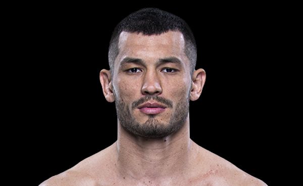 Makhmuda Muradova čeká další zápas v UFC