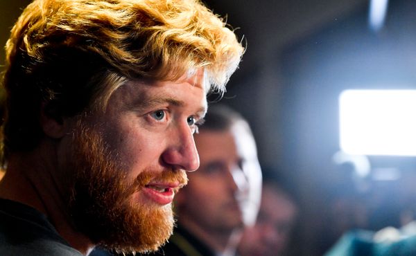 Voráček rozhodl o výhře Philadelphie, Chicago prodloužilo sériii