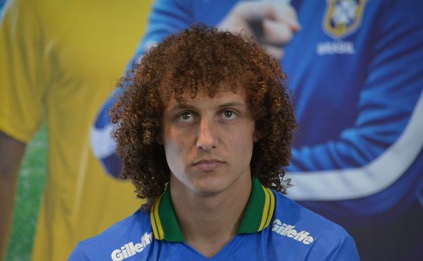 Stoper Luiz podepsal novou roční smlouvu s Arsenalem