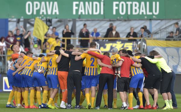 Podezřelá koronavirová náhoda v Opavě aneb Záchrana zdarma