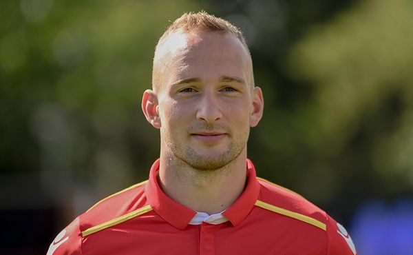 VIDEO: Fotbalista Leistner si vyřizoval na tribuně účty s fanouškem