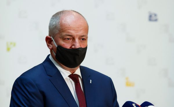 Prymula utnul sportovní život. Některá opatření hlava nebere