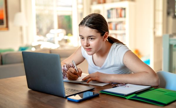 Na online výuku přešla asi polovina kroužků domů dětí a mládeže