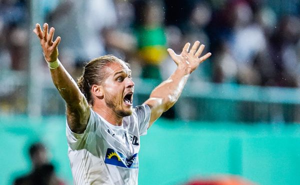 Zvláštní přání: Fanynka si řekla o fotbalistovo DNA