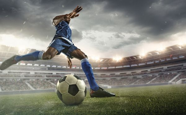Od zítra se budou udělovat výjimky pro profesionální sport. Fotbal možná už v pátek