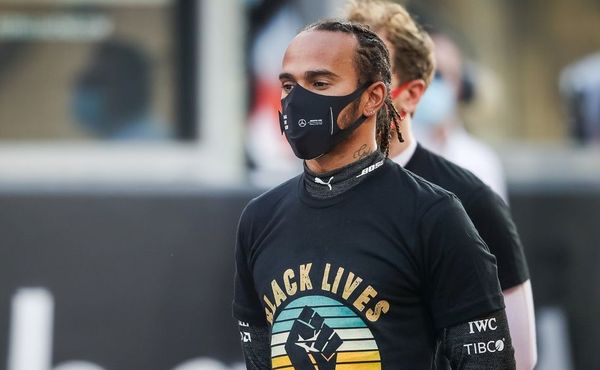 Co pomohlo Hamiltonovi k sedmému titulu? Hnutí Black Lives Matter