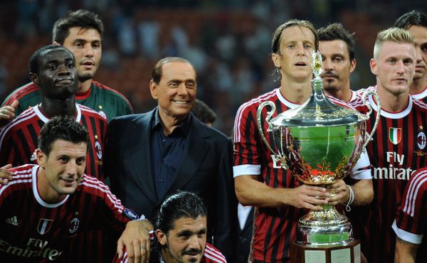 AC Milán dostala na vrchol švédská trojice i peníze Berlusconiho