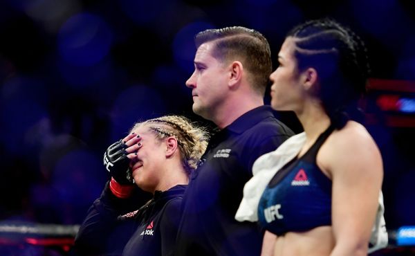 UFC hromadně propouští, slitování nemělo ani s havajskou kráskou